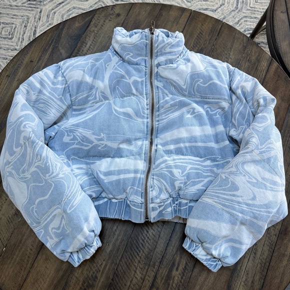 Steve Madden | Denim Cropped Puffer  Coat - Picture 3 of 8